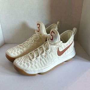 Nike KD 9 Texas Men’s size 11.5